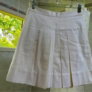 White cotton pleated skirt